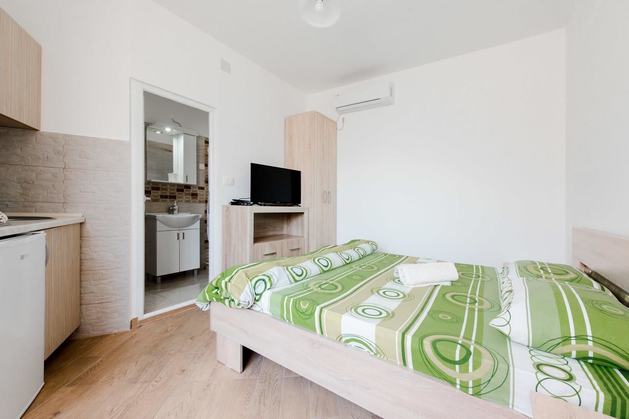 Гостевой дом Guest House Vukmarković Сутоморе-23